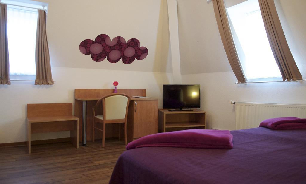 Hotel Vier Loewen Traben-Trarbach Cameră foto