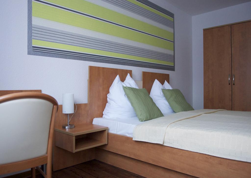 Hotel Vier Loewen Traben-Trarbach Cameră foto